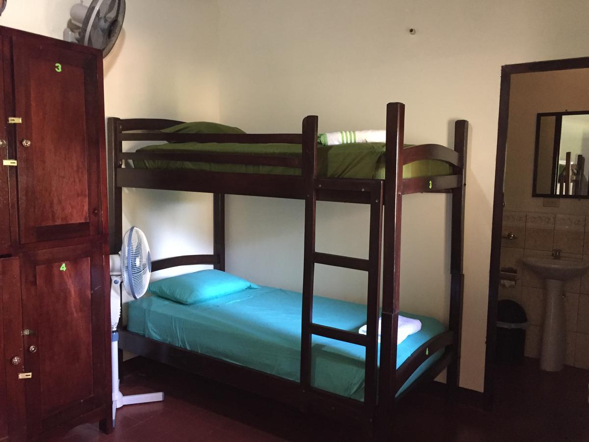 Casa Lula León Hostal Quarto foto