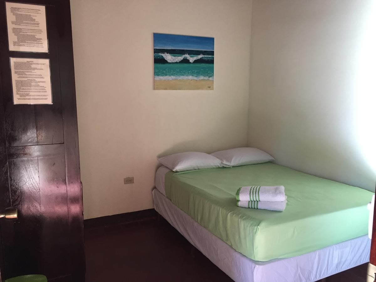 Casa Lula León Hostal Quarto foto
